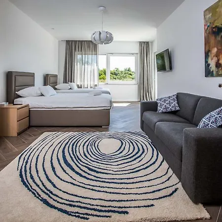 Extensive Light-filled Modern Living Areas Hébergement de vacances San Pawl il-Baħar